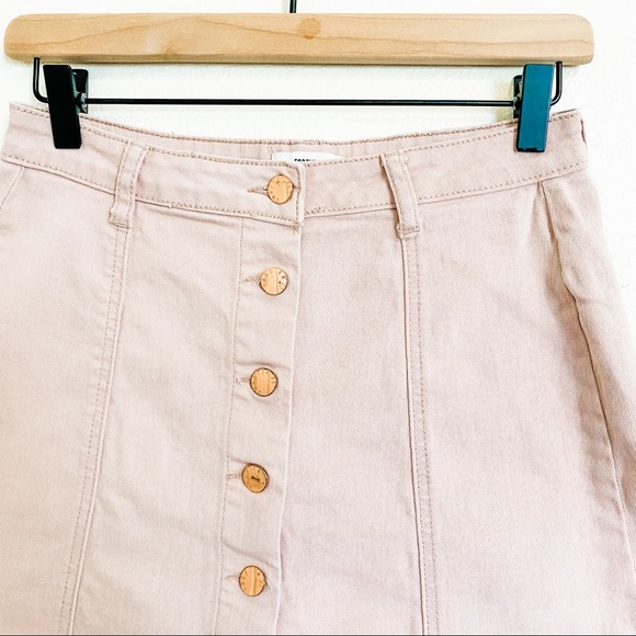 Forever 21 | rose denim skirt - Picture 2 of 5